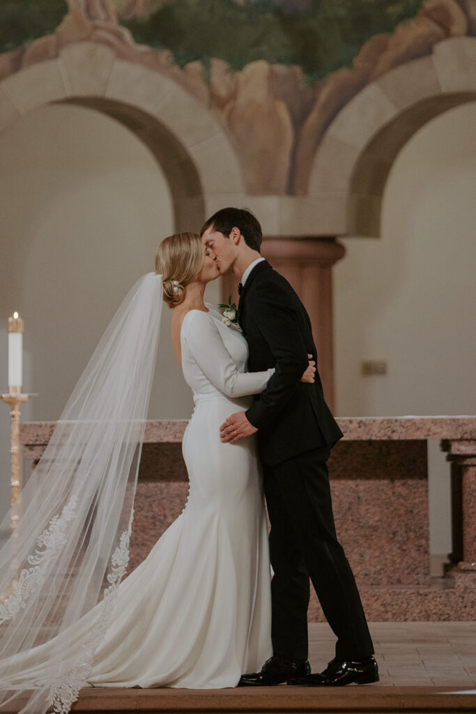 catholic church wedding photos