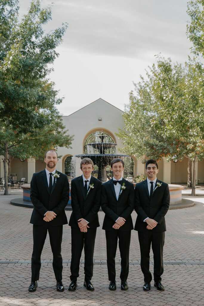 groom and groomsmen photos