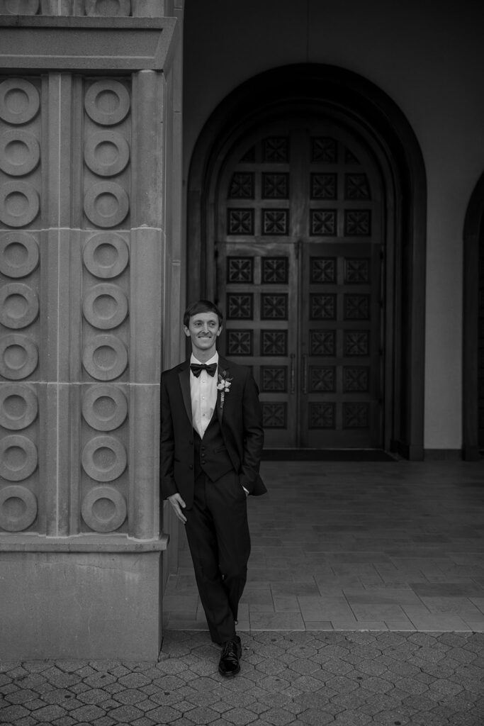 groom portraits 