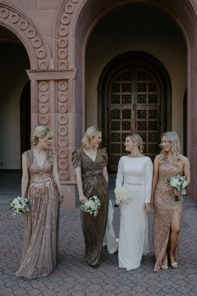 bride and bridesmaids photos 