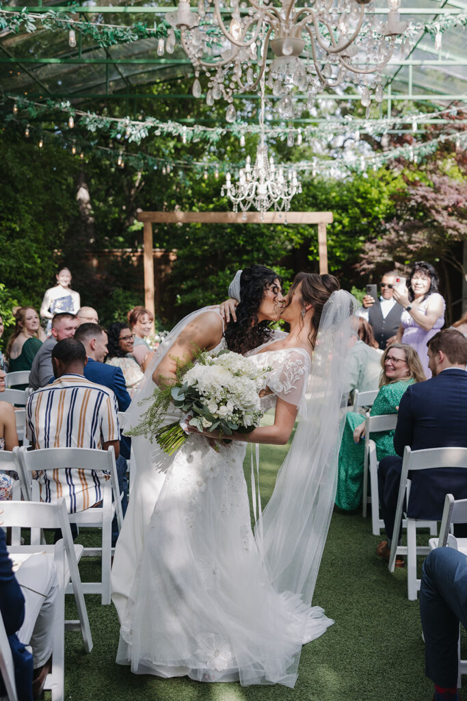 garden wedding ceremony decor 